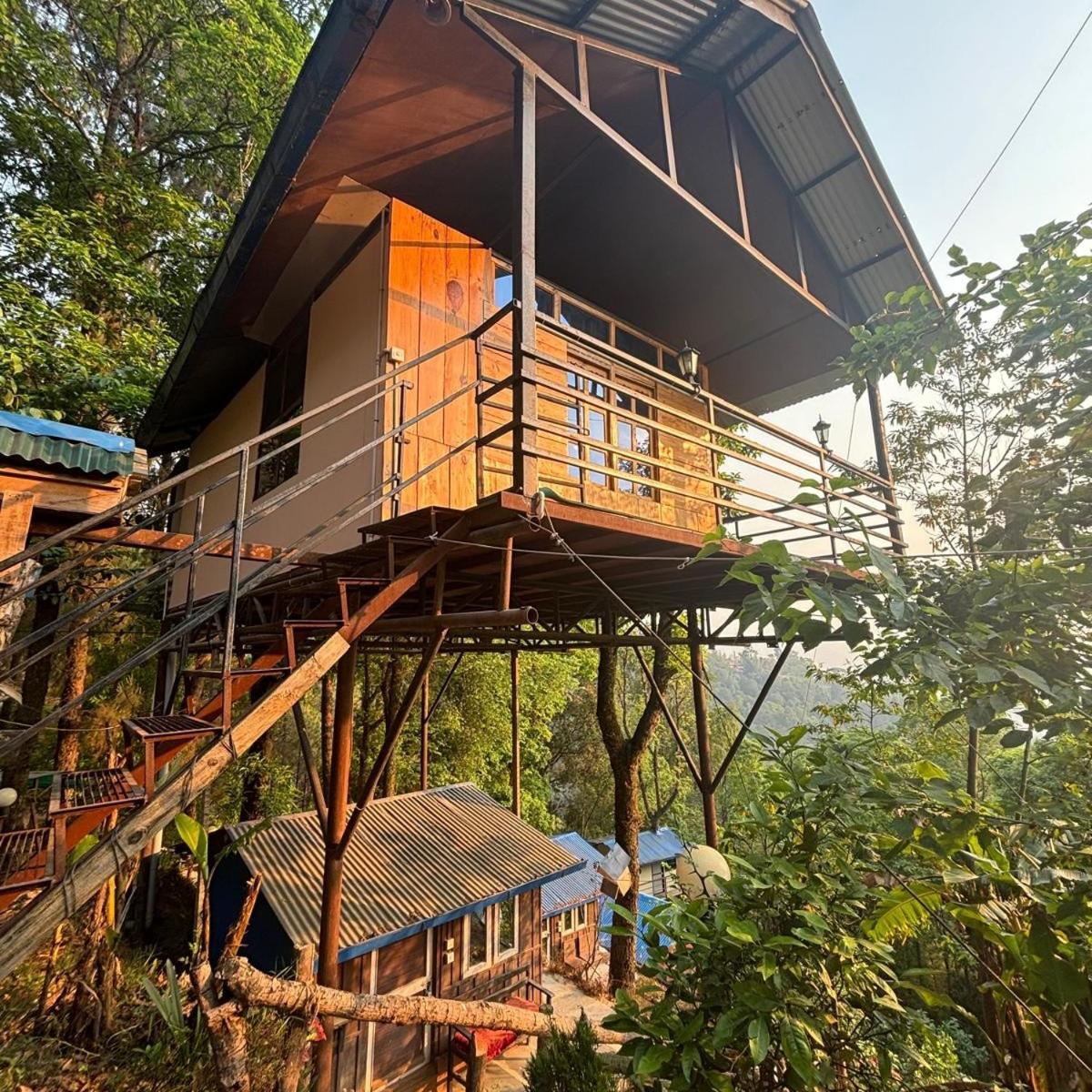 Jungle Crown Organic Homestay Нагаркот Экстерьер фото